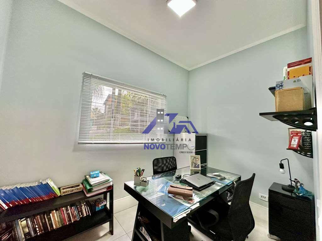 Sobrado à venda com 3 quartos, 224m² - Foto 19