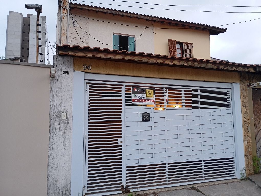 Sobrado à venda com 3 quartos, 120m² - Foto 2