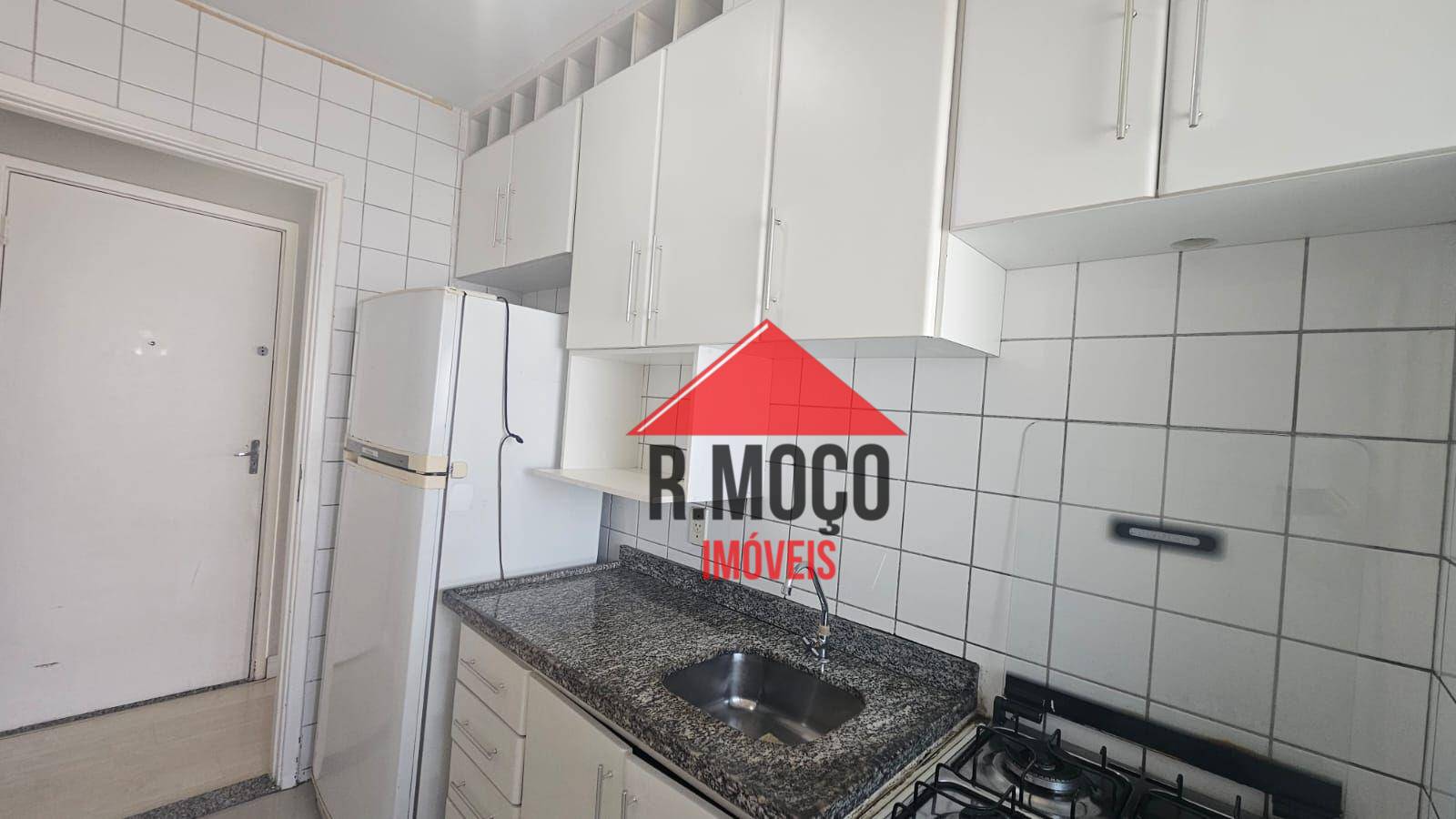 Apartamento para alugar com 3 quartos, 60m² - Foto 12