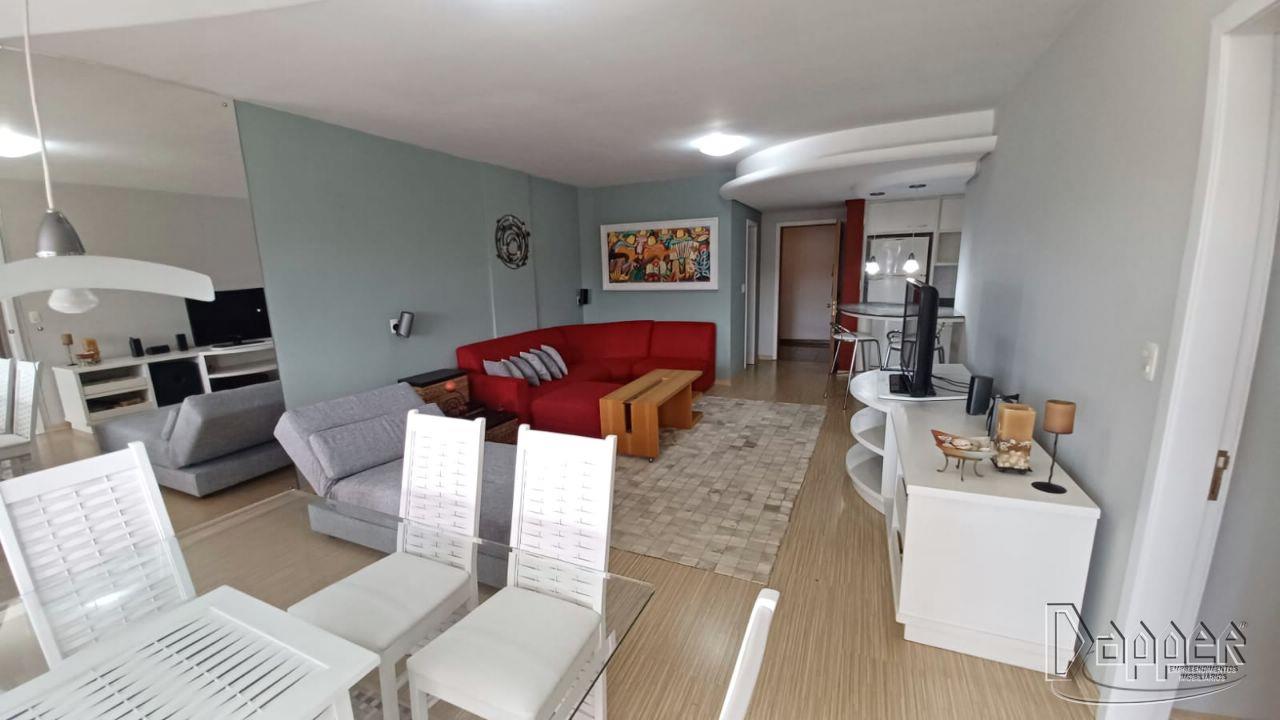 Apartamento à venda com 3 quartos, 130m² - Foto 3