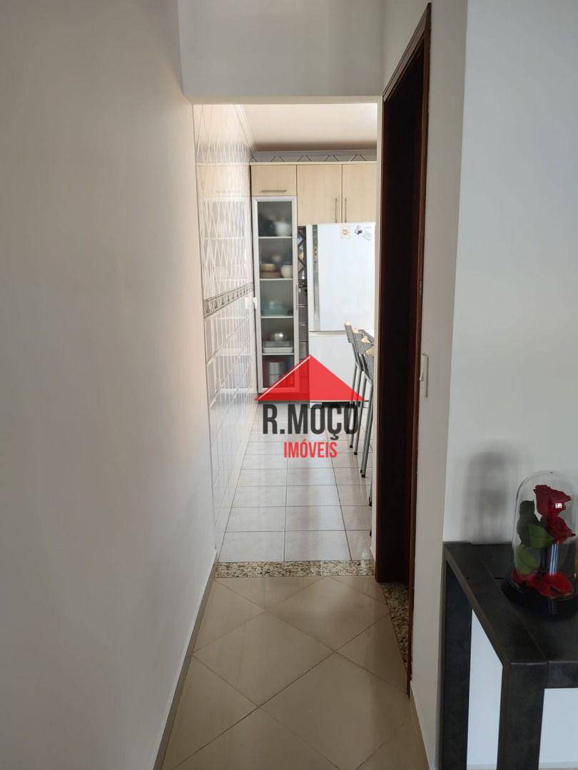 Sobrado à venda com 3 quartos, 157m² - Foto 9