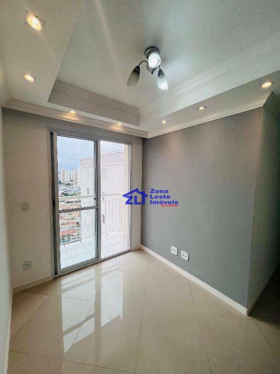 Apartamento à venda com 2 quartos, 46m² - Foto 3
