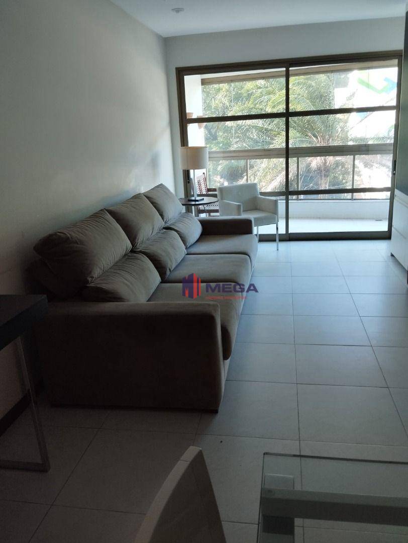 Apartamento à venda com 3 quartos, 107m² - Foto 4