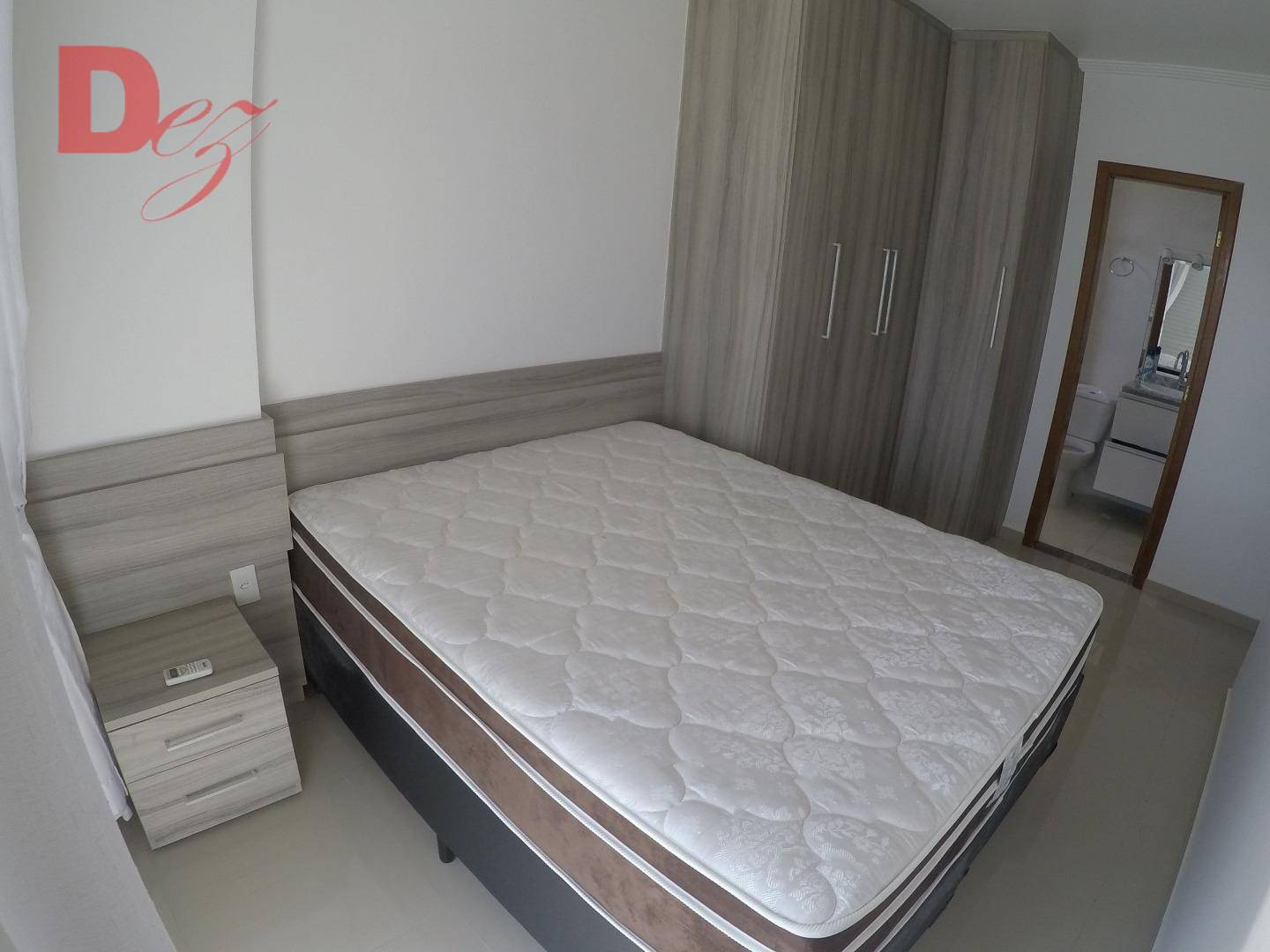 Apartamento à venda com 2 quartos, 76m² - Foto 25