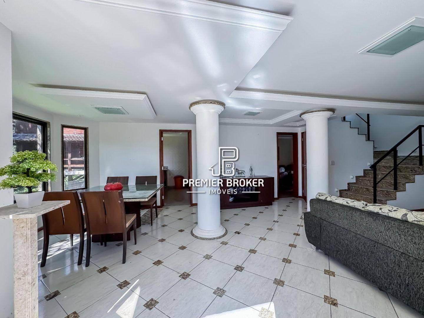 Casa de Condomínio à venda com 5 quartos, 213m² - Foto 7