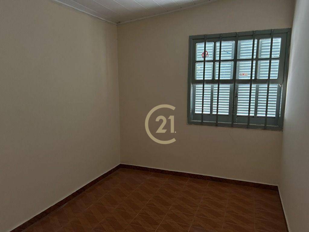 Casa à venda com 2 quartos, 158m² - Foto 8