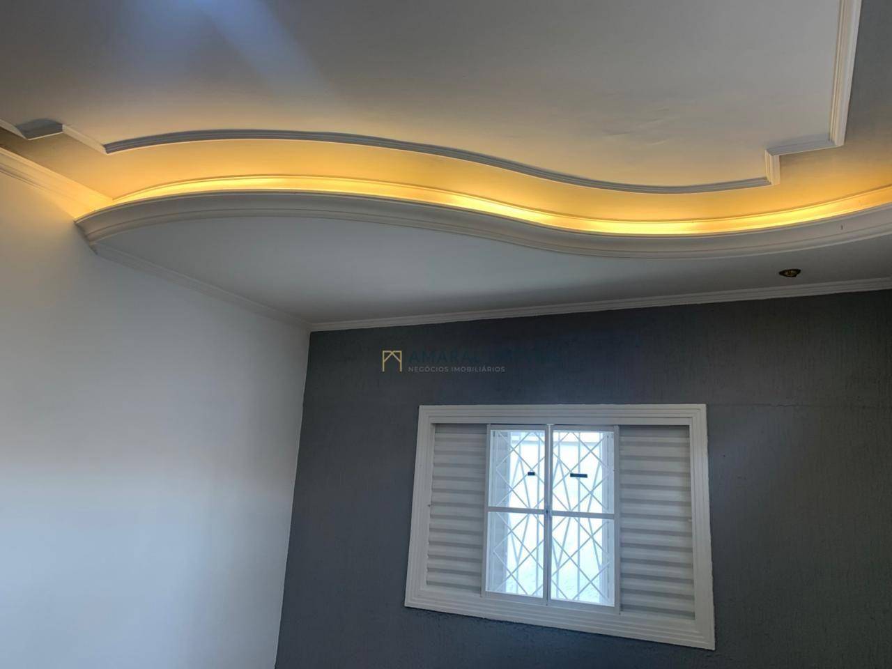 Casa para alugar com 2 quartos, 148m² - Foto 12