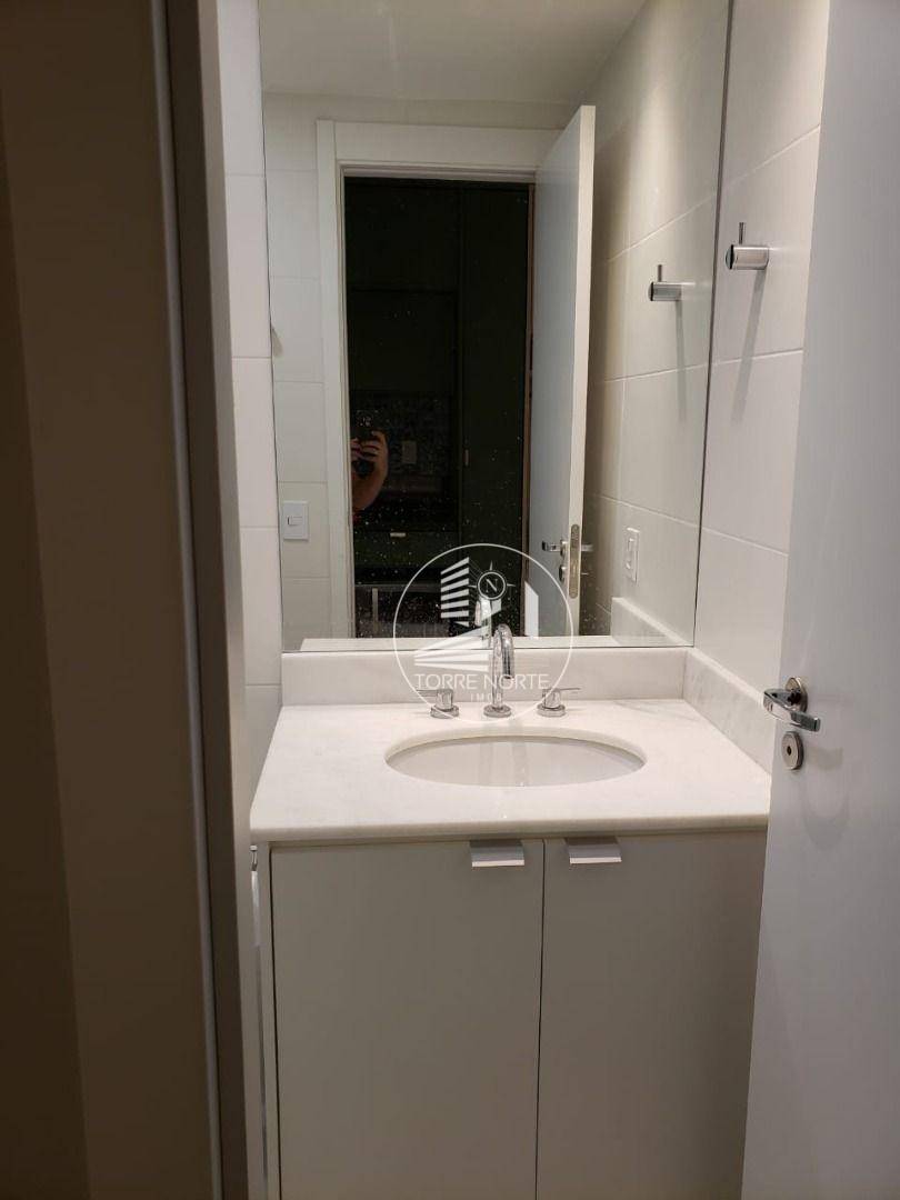 Apartamento à venda com 1 quarto, 27m² - Foto 22