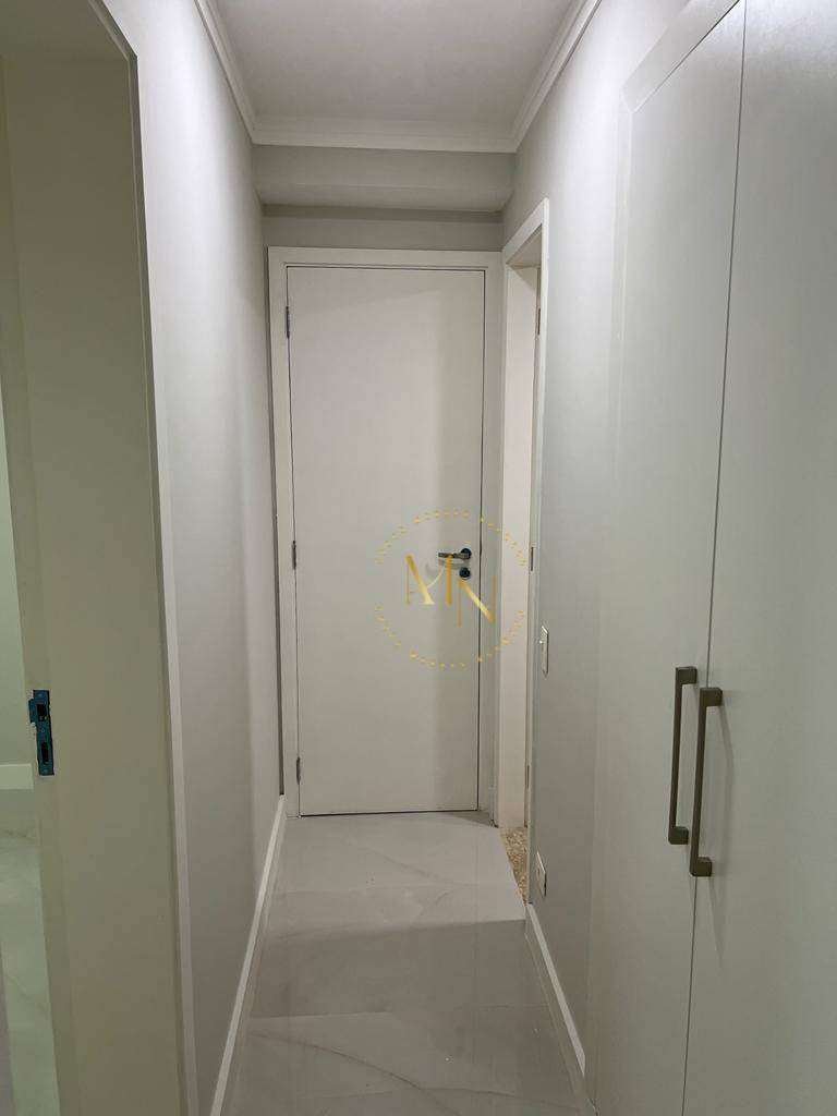 Apartamento à venda com 2 quartos, 68m² - Foto 10