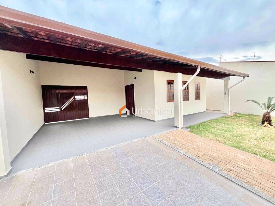 Casa, 4 quartos, 250 m² - Foto 3