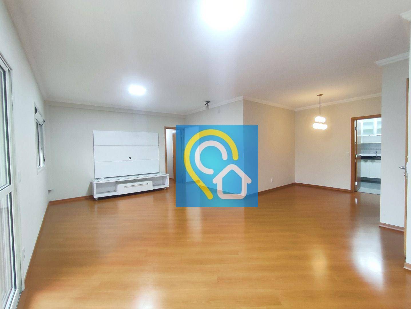 Apartamento à venda e aluguel com 3 quartos, 139m² - Foto 1