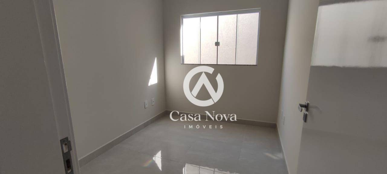 Casa à venda com 3 quartos, 137m² - Foto 12