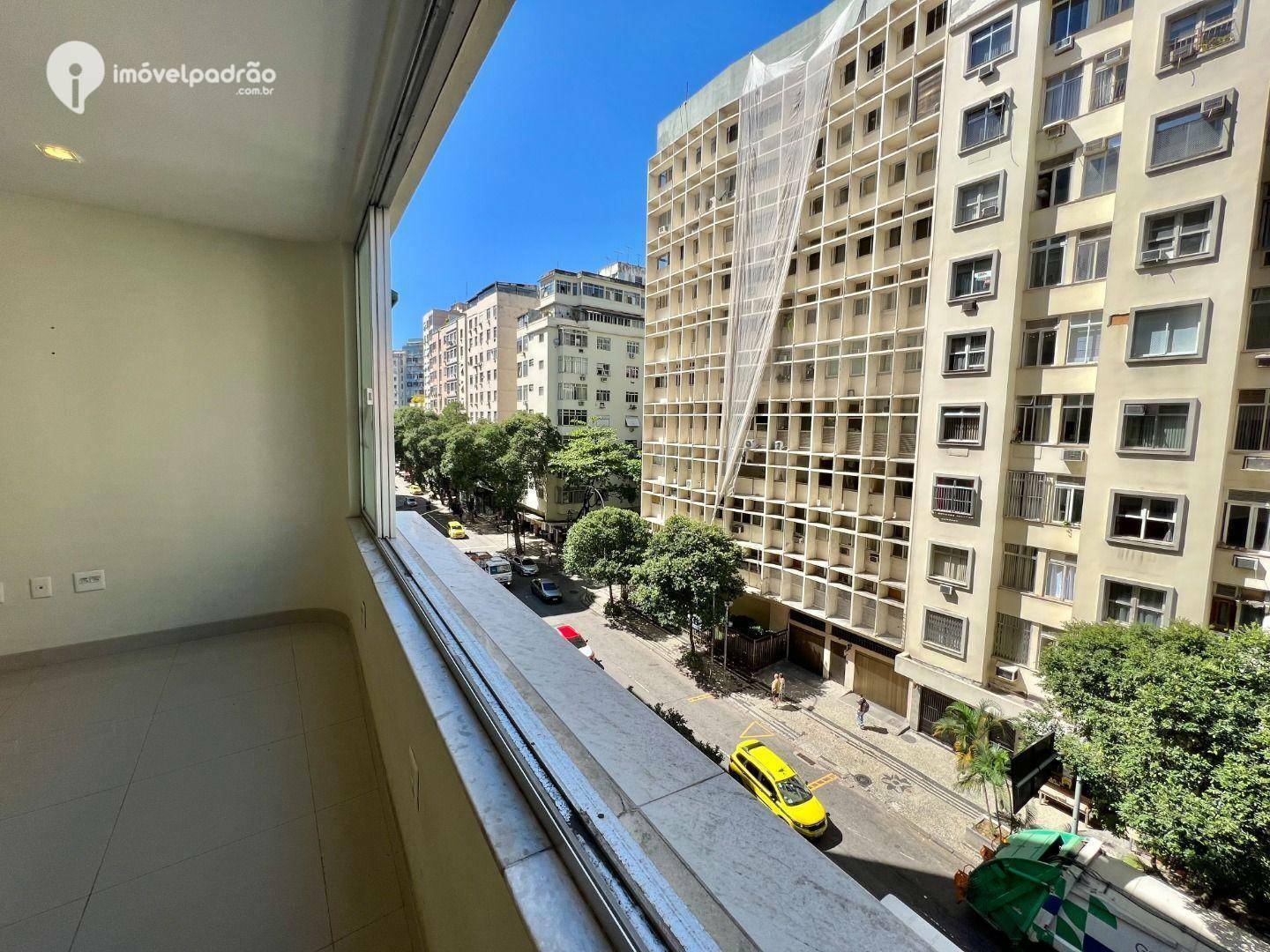 Apartamento à venda com 4 quartos, 220m² - Foto 27