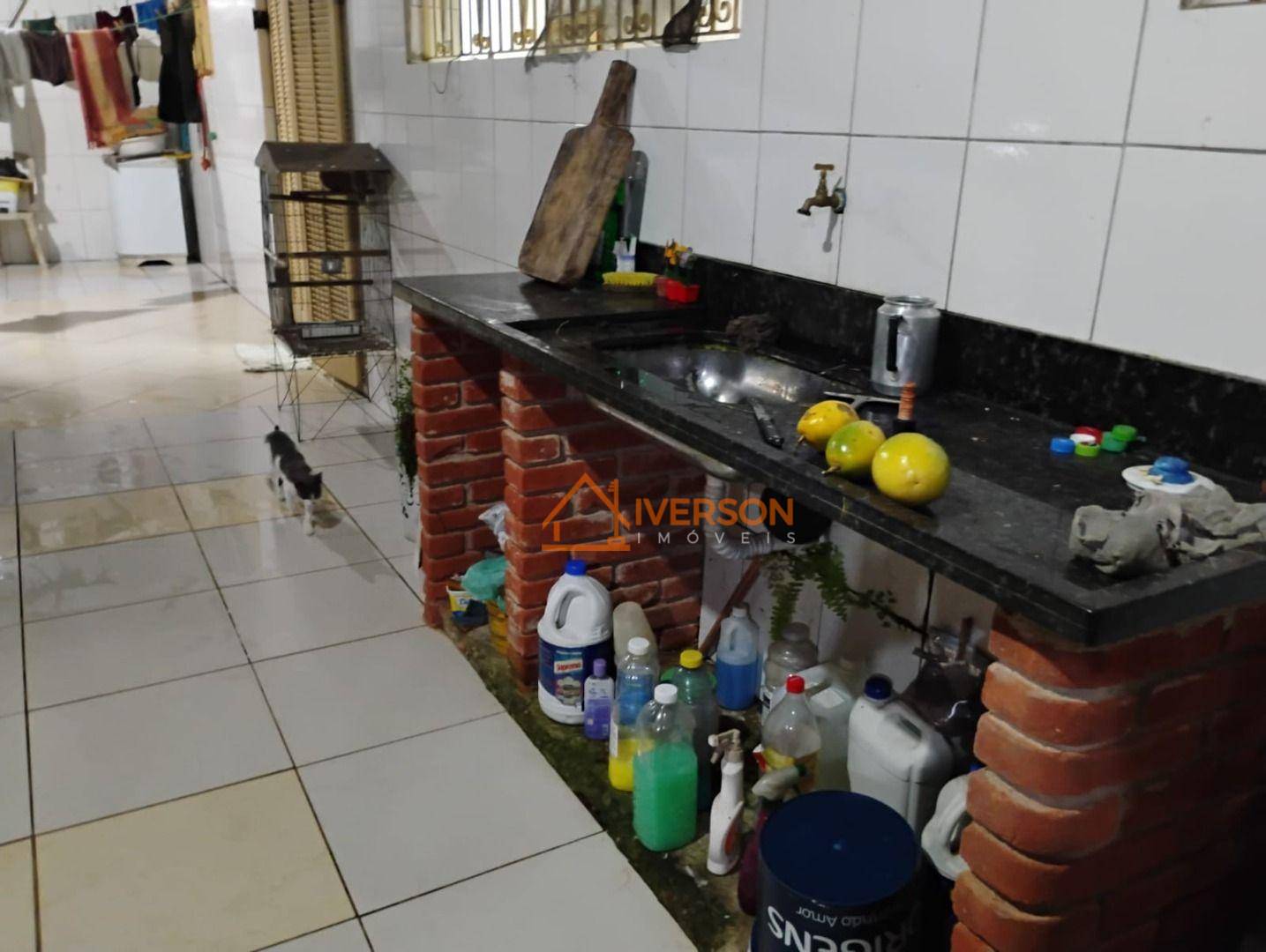 Chácara à venda com 2 quartos, 200m² - Foto 22