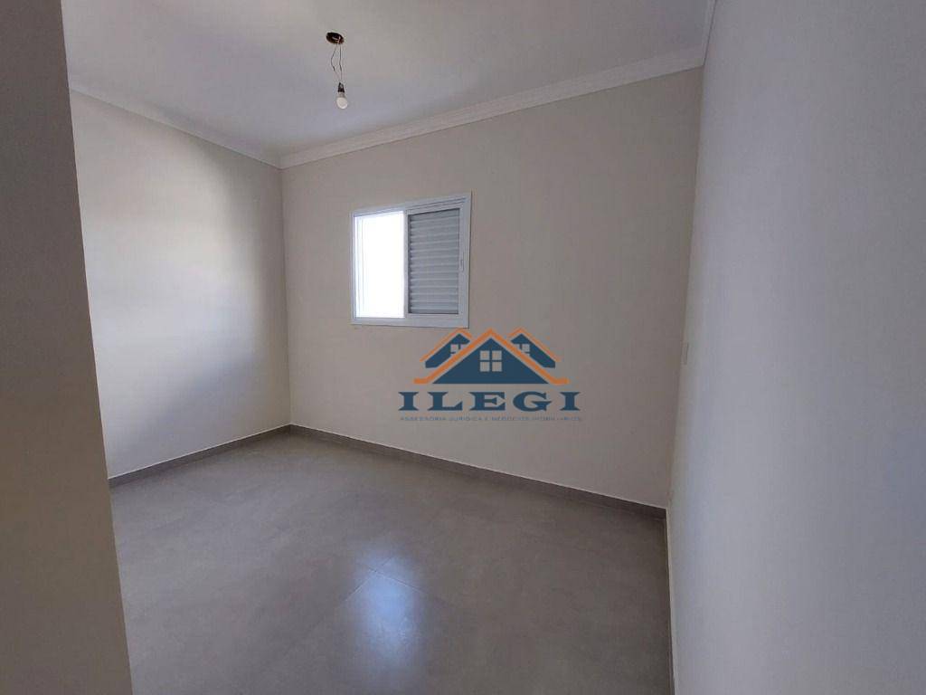 Casa à venda com 3 quartos, 131m² - Foto 15