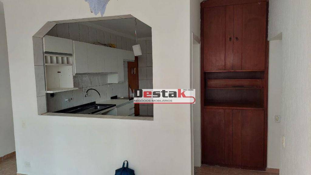 Apartamento à venda com 3 quartos, 85m² - Foto 6