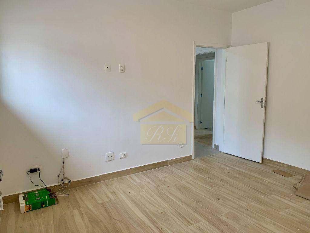 Apartamento para alugar com 3 quartos, 80m² - Foto 8