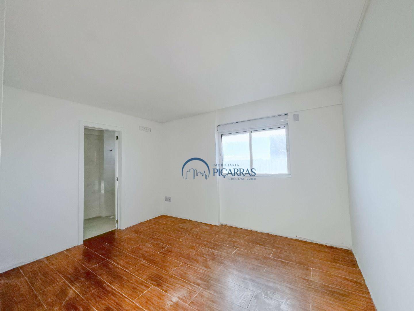 Apartamento à venda com 3 quartos, 140m² - Foto 11