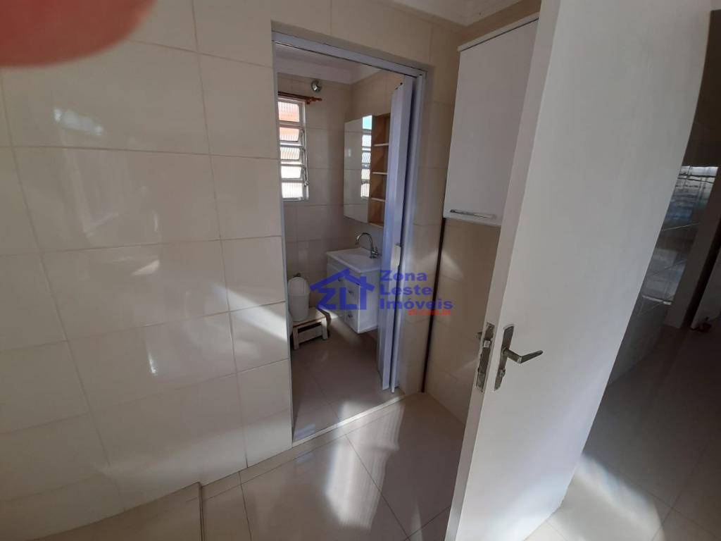 Casa à venda com 3 quartos, 200m² - Foto 11