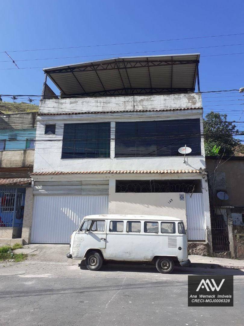 Casa à venda com 3 quartos, 160m² - Foto 1