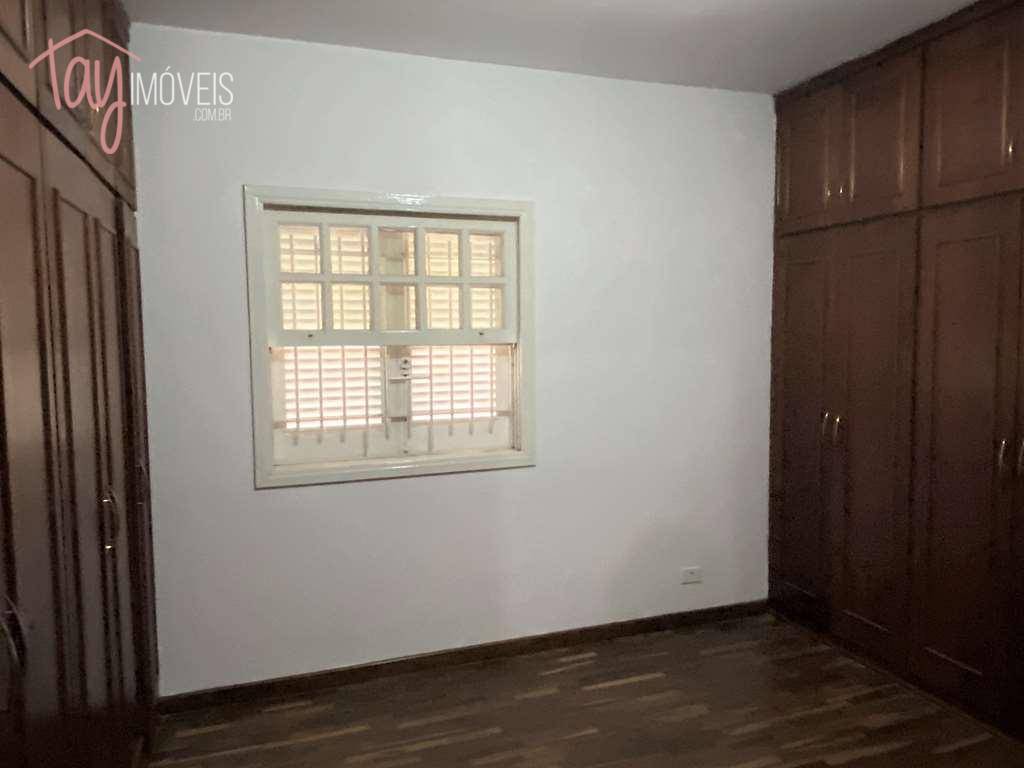 Casa à venda com 4 quartos, 460m² - Foto 23