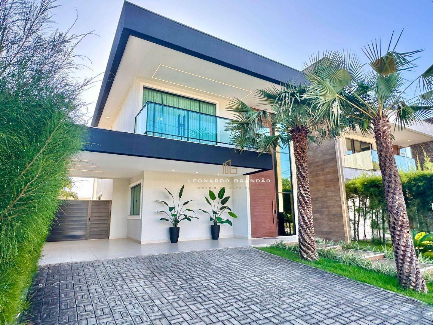 Casa de Condomínio à venda com 4 quartos, 206m² - Foto 1