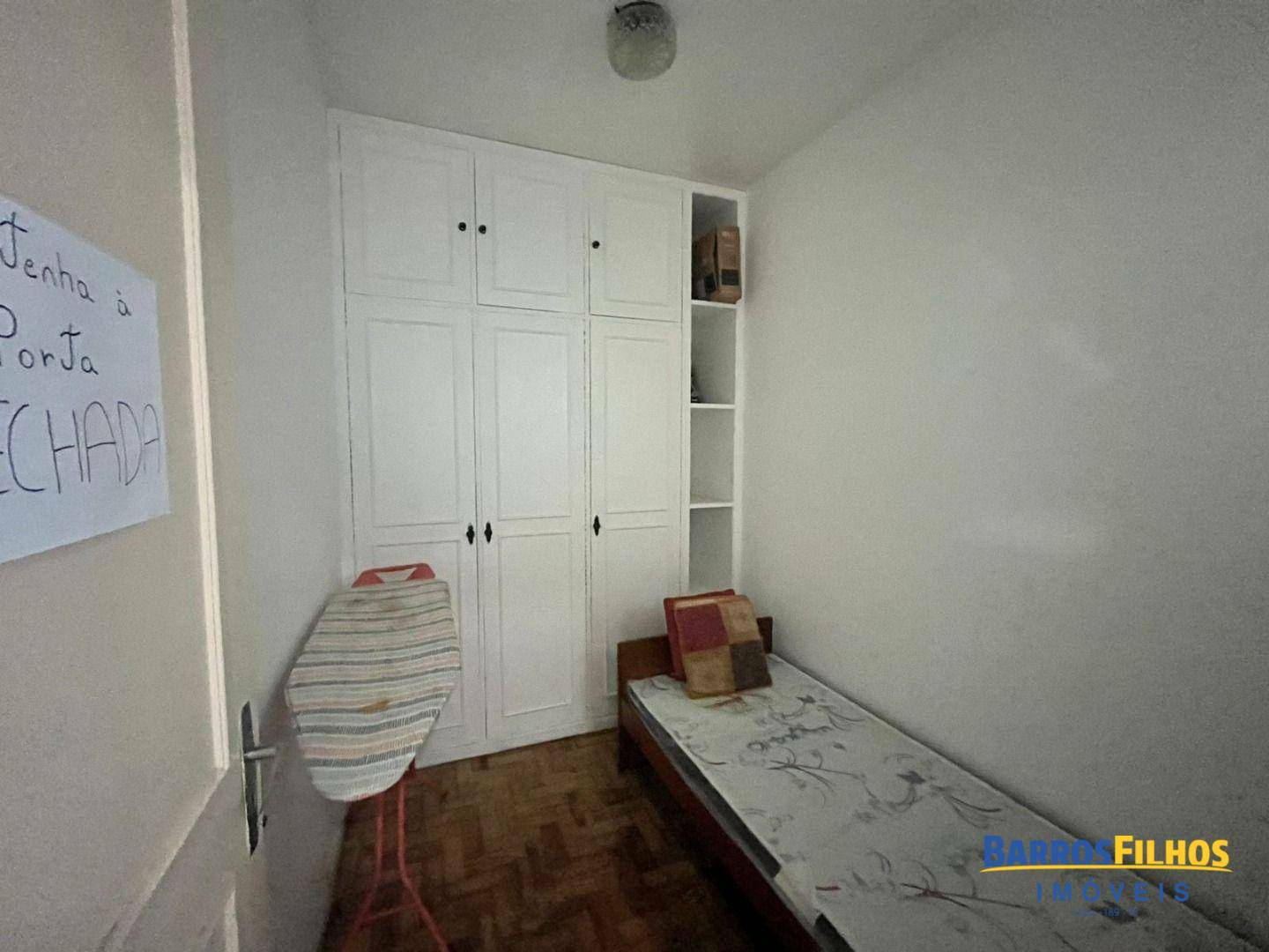 Apartamento para alugar com 4 quartos, 150m² - Foto 3
