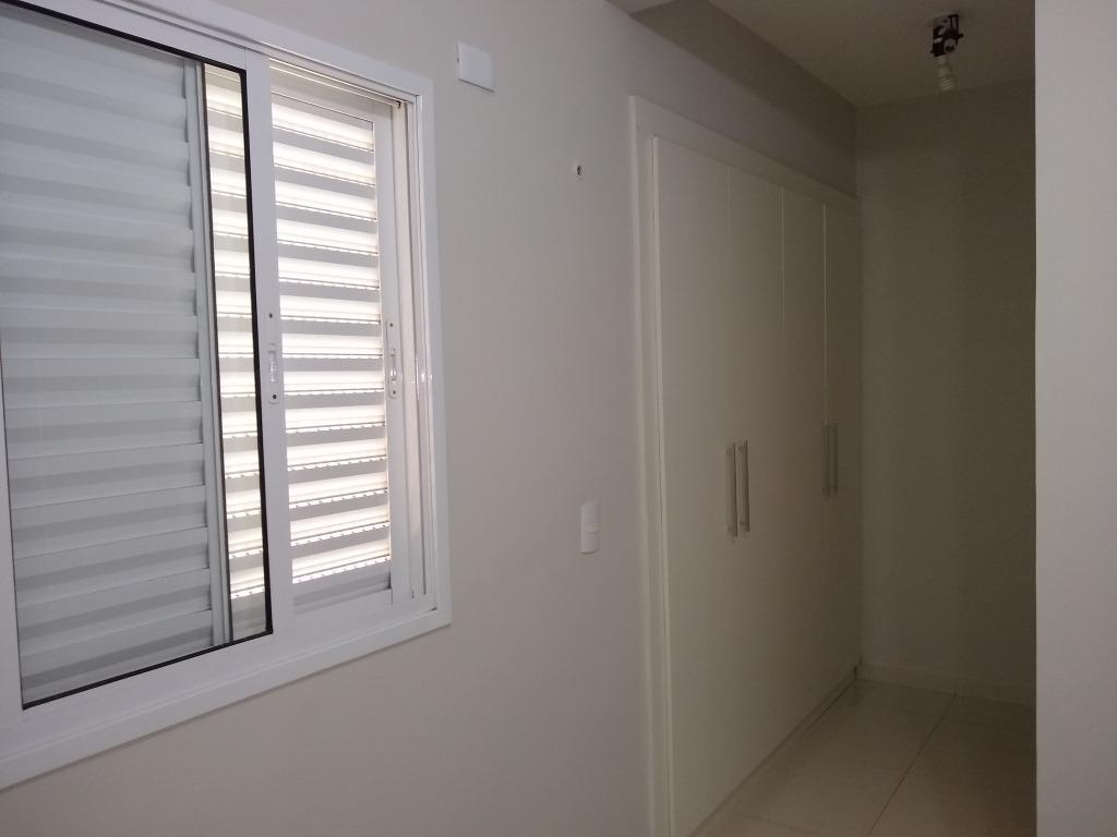 Apartamento à venda com 2 quartos, 63m² - Foto 8