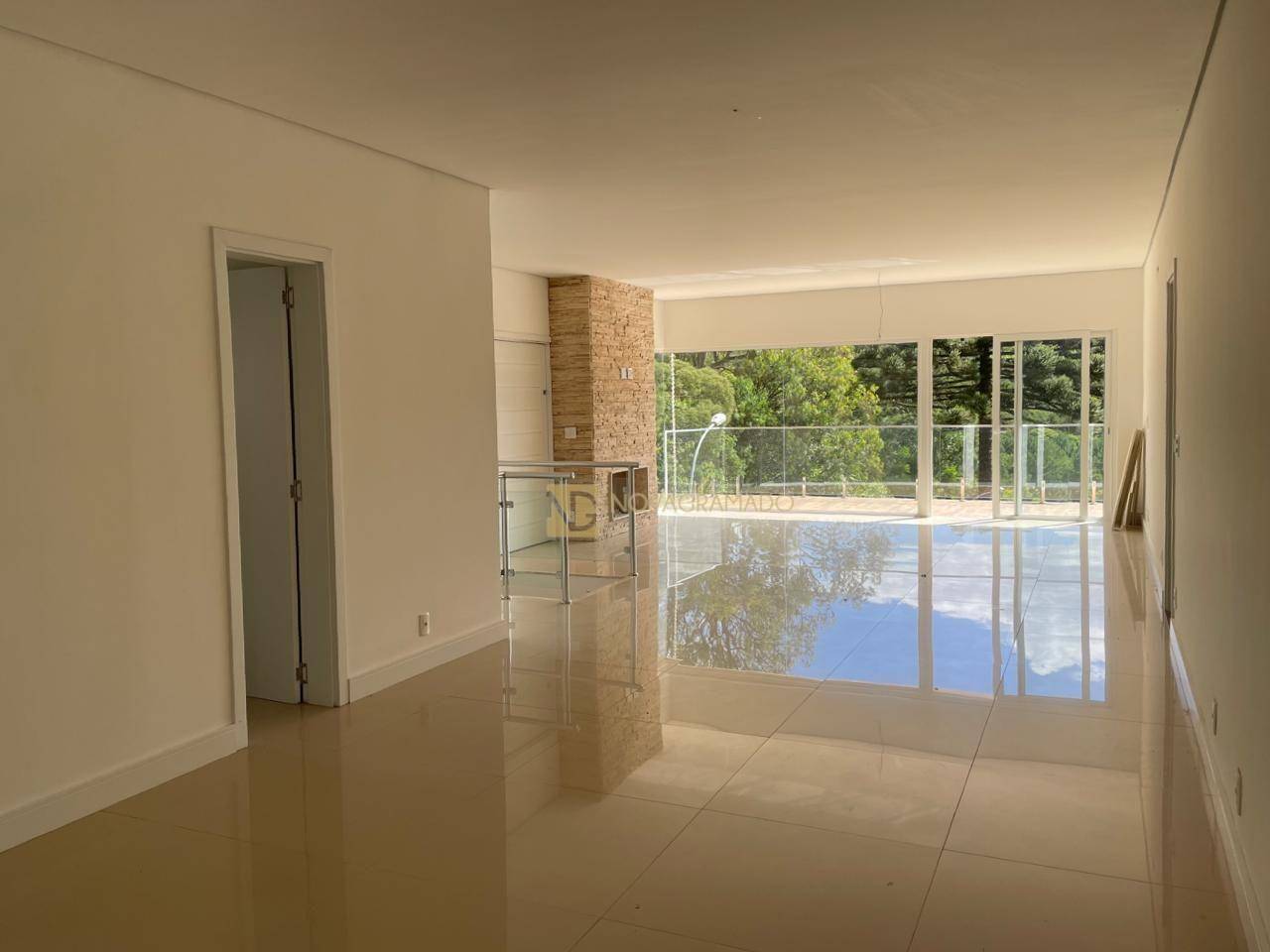 Casa à venda com 3 quartos, 272m² - Foto 11