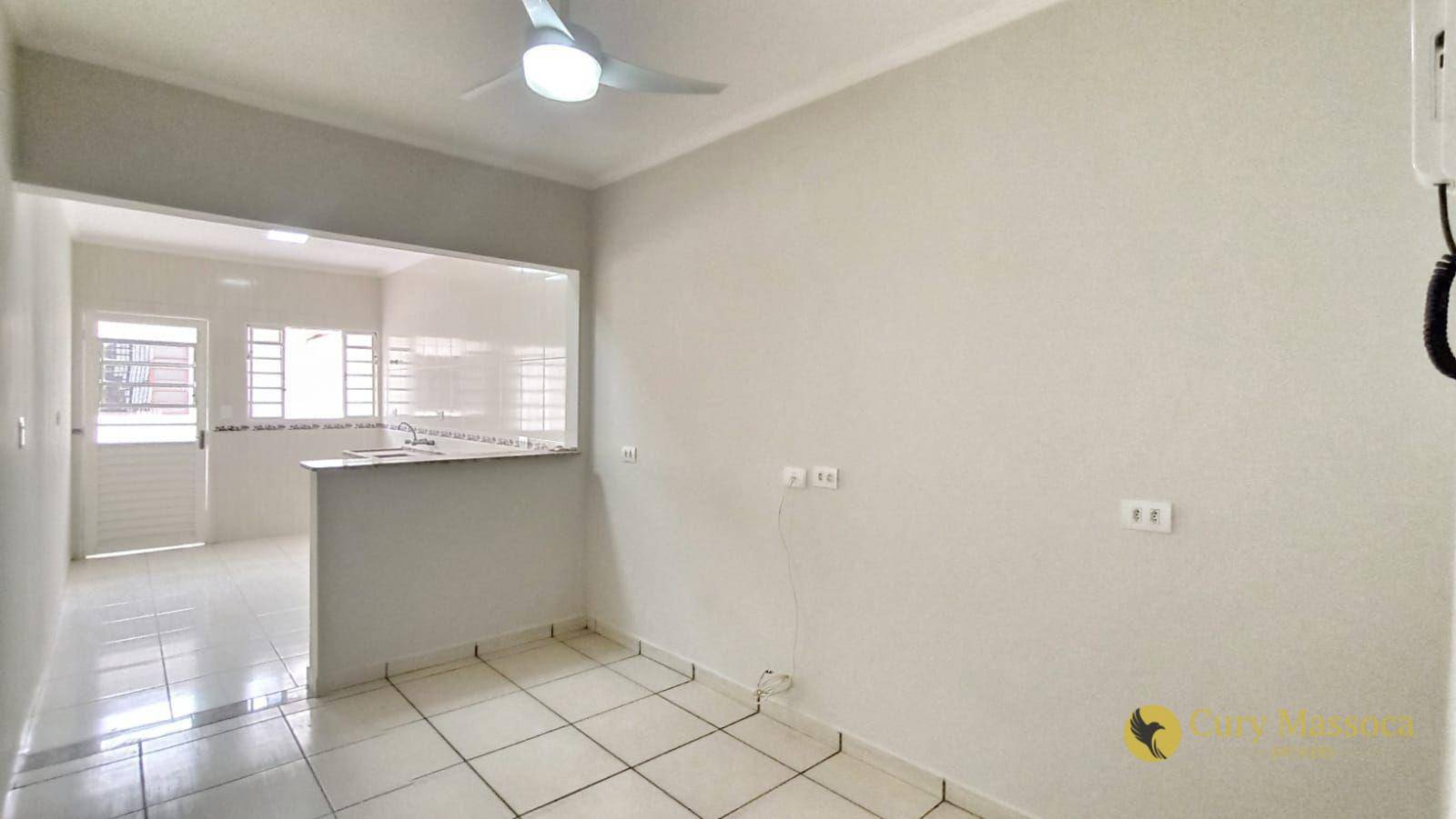 Casa à venda com 3 quartos, 120m² - Foto 4