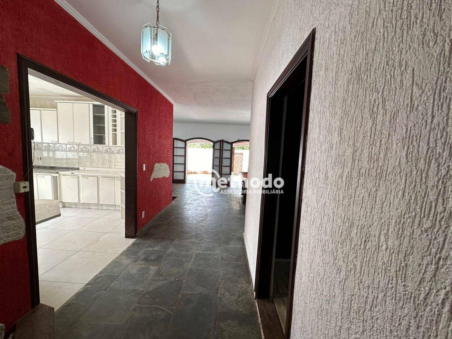 Casa para alugar com 3 quartos, 362m² - Foto 17