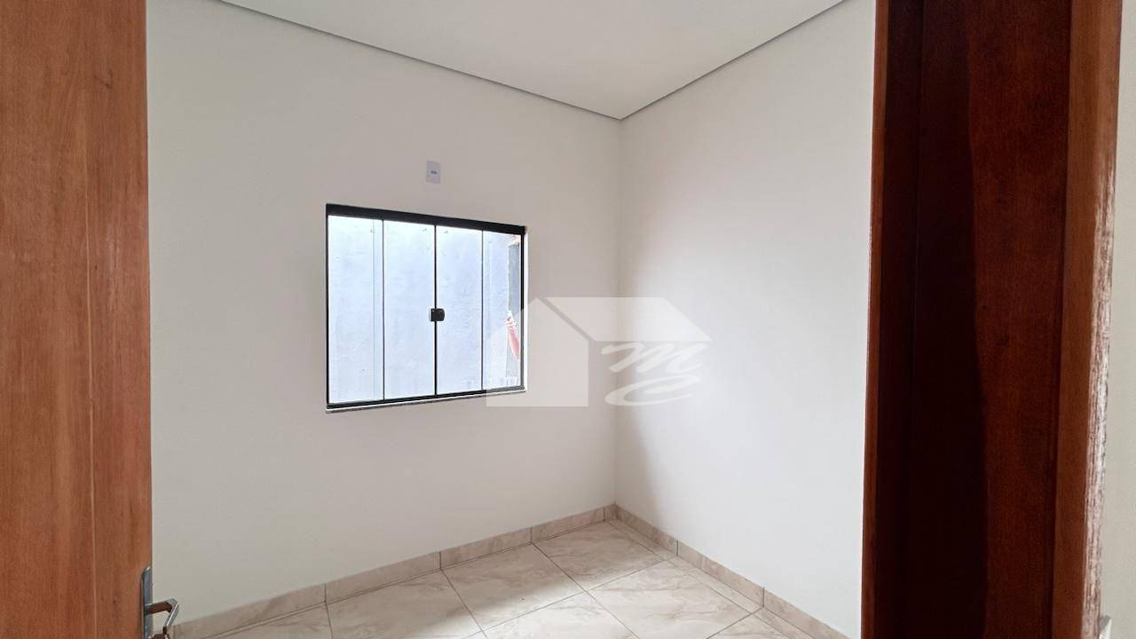 Casa à venda com 2 quartos, 47m² - Foto 7