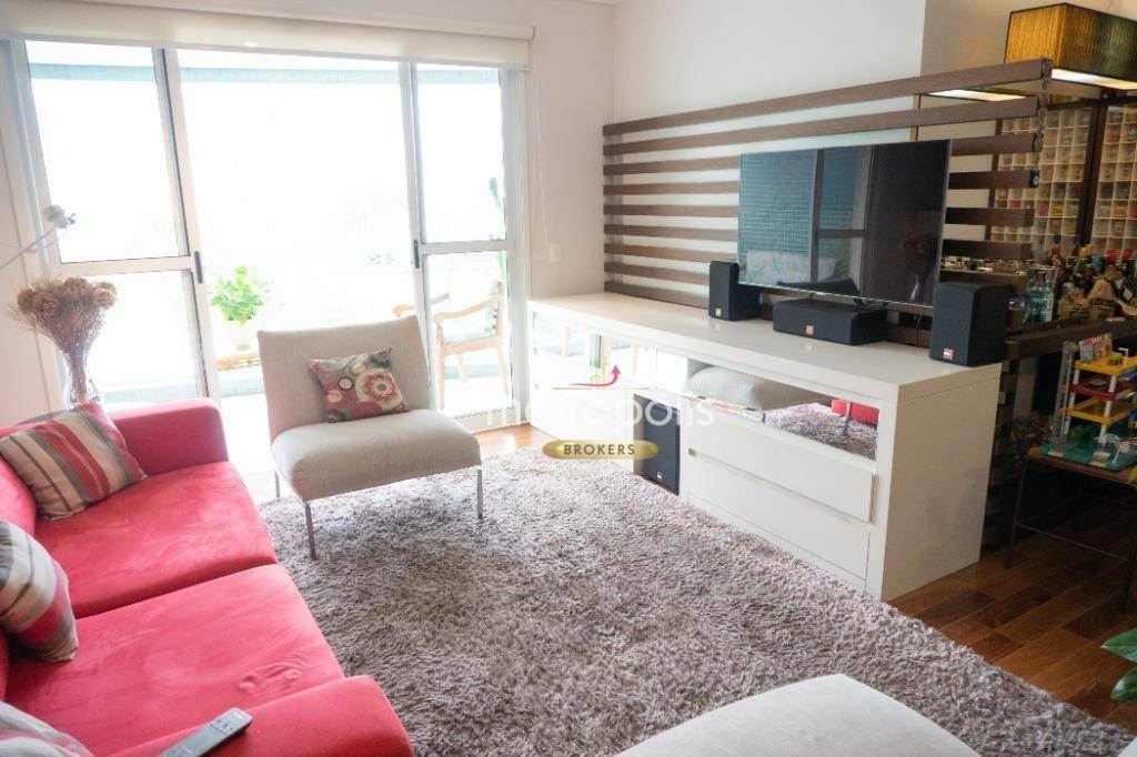 Apartamento à venda com 4 quartos, 143m² - Foto 4