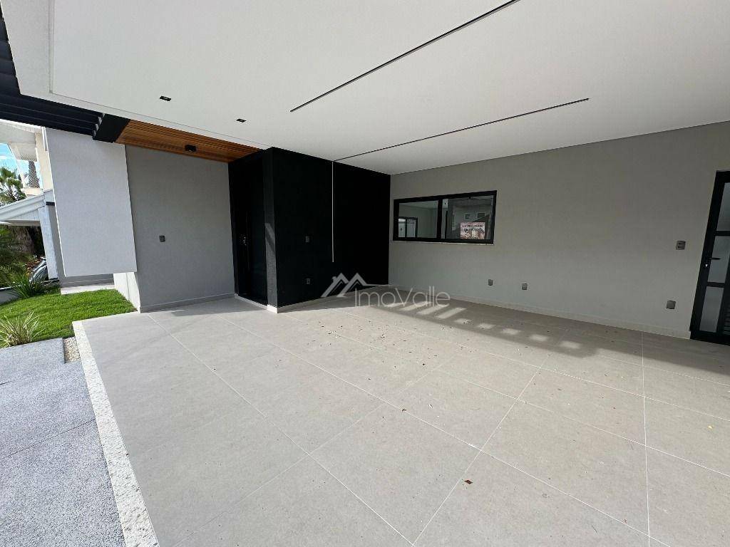 Casa de Condomínio à venda com 4 quartos, 349m² - Foto 94