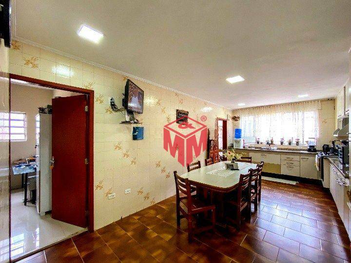 Sobrado à venda com 4 quartos, 280m² - Foto 13