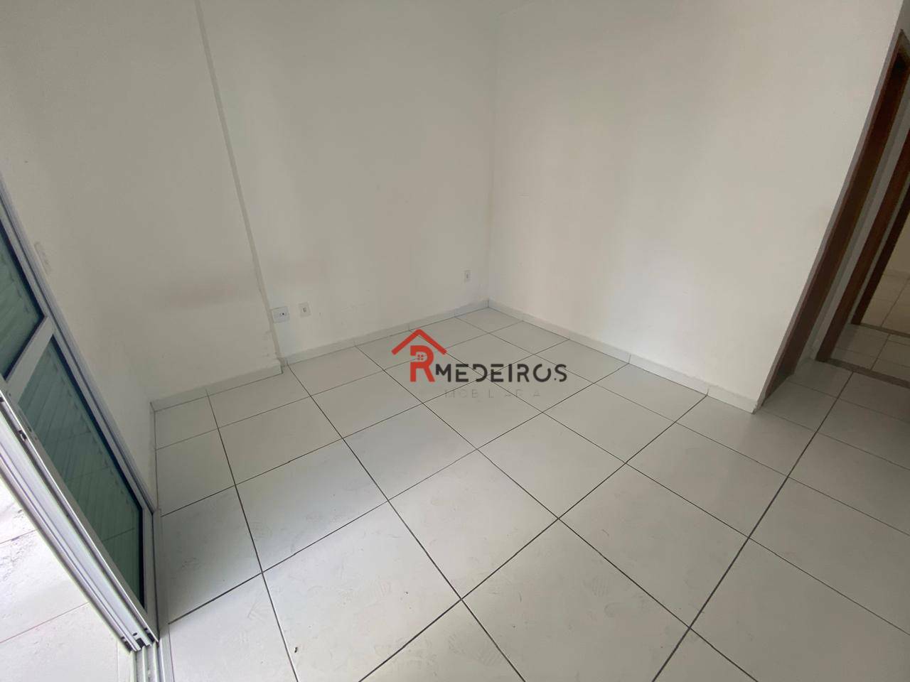 Apartamento à venda com 2 quartos, 106m² - Foto 14