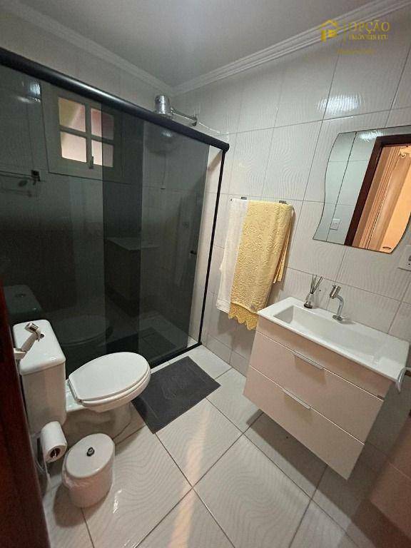 Chácara à venda com 3 quartos, 297m² - Foto 13