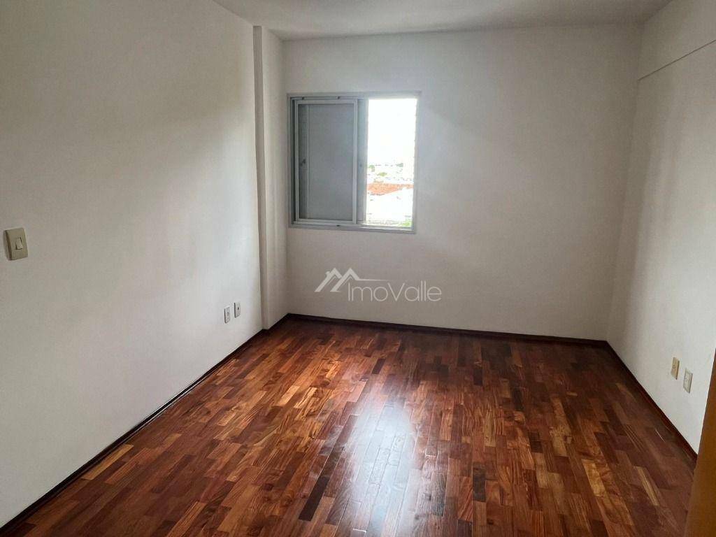 Apartamento para alugar com 2 quartos, 63m² - Foto 12