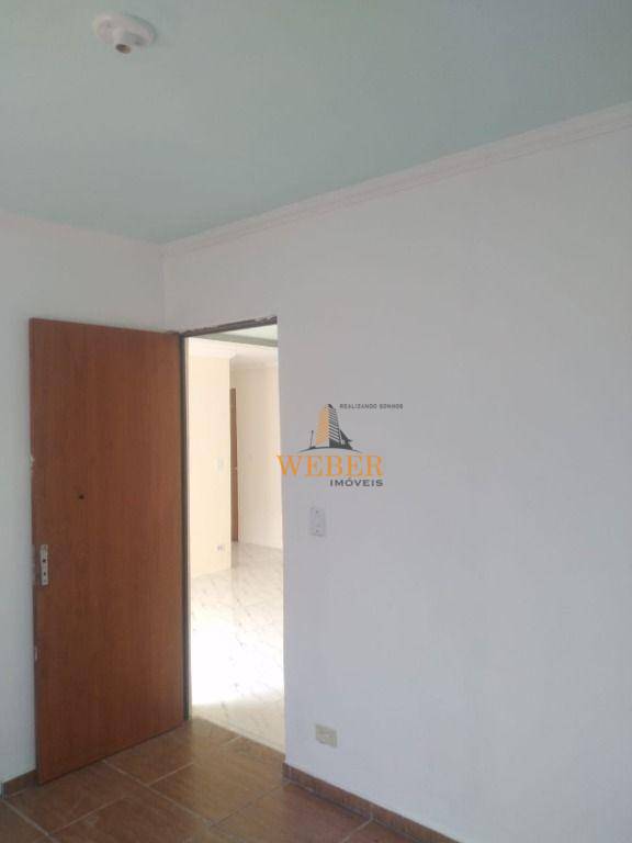 Apartamento à venda com 2 quartos, 47m² - Foto 31