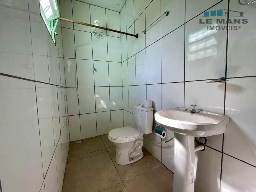 Chácara à venda com 3 quartos, 196m² - Foto 11