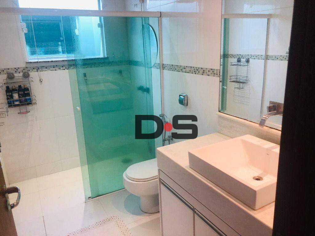 Sobrado à venda com 3 quartos, 314m² - Foto 9