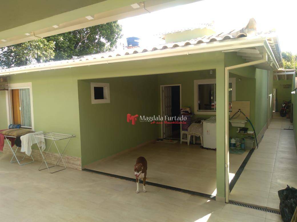 Casa à venda com 3 quartos, 215m² - Foto 3