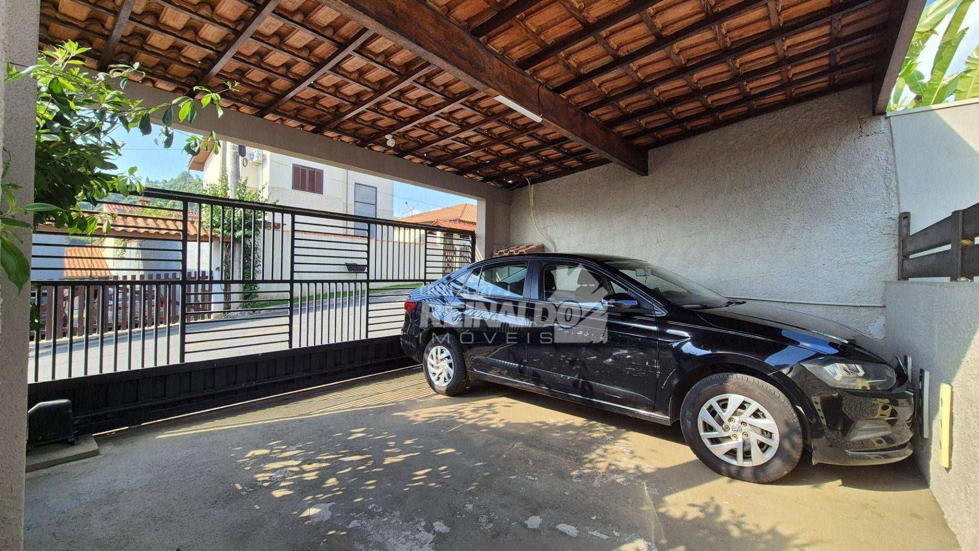 Casa de Condomínio para alugar com 4 quartos, 239m² - Foto 40