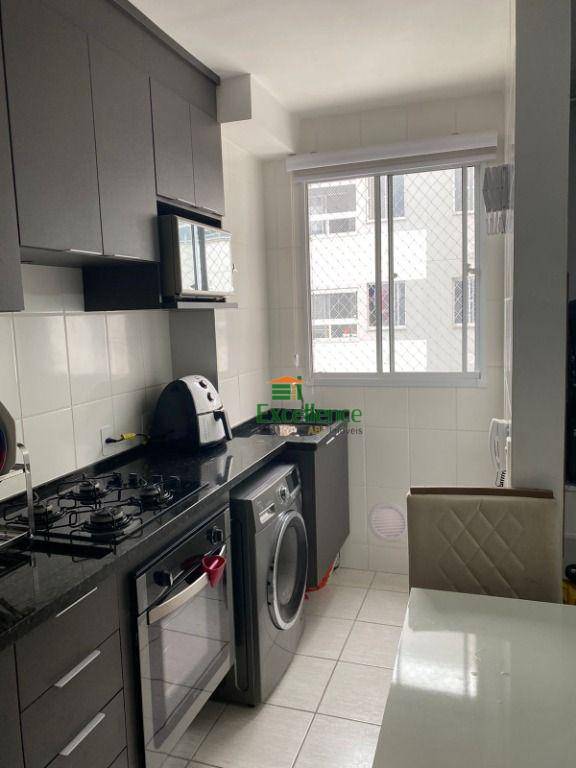 Apartamento à venda com 2 quartos, 50m² - Foto 4