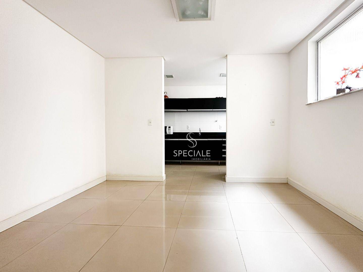 Apartamento à venda com 3 quartos, 105m² - Foto 3