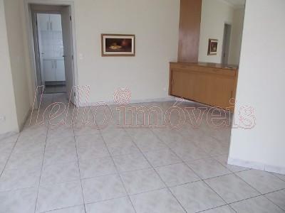 Apartamento para alugar com 3 quartos, 127m² - Foto 2