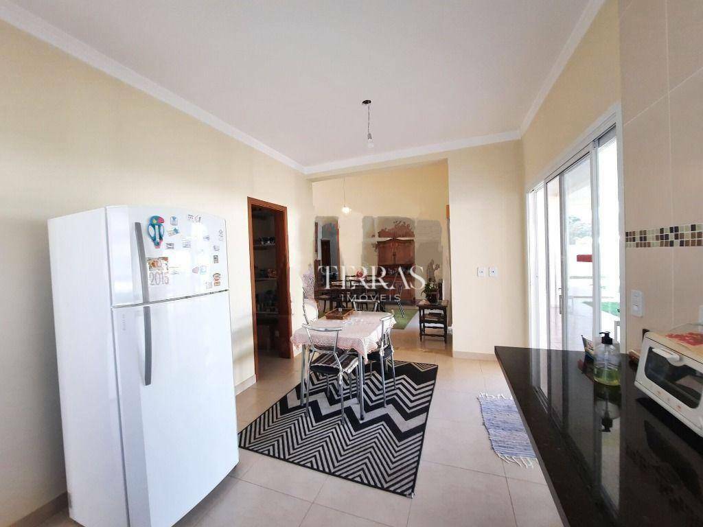 Casa de Condomínio à venda com 3 quartos, 249m² - Foto 12