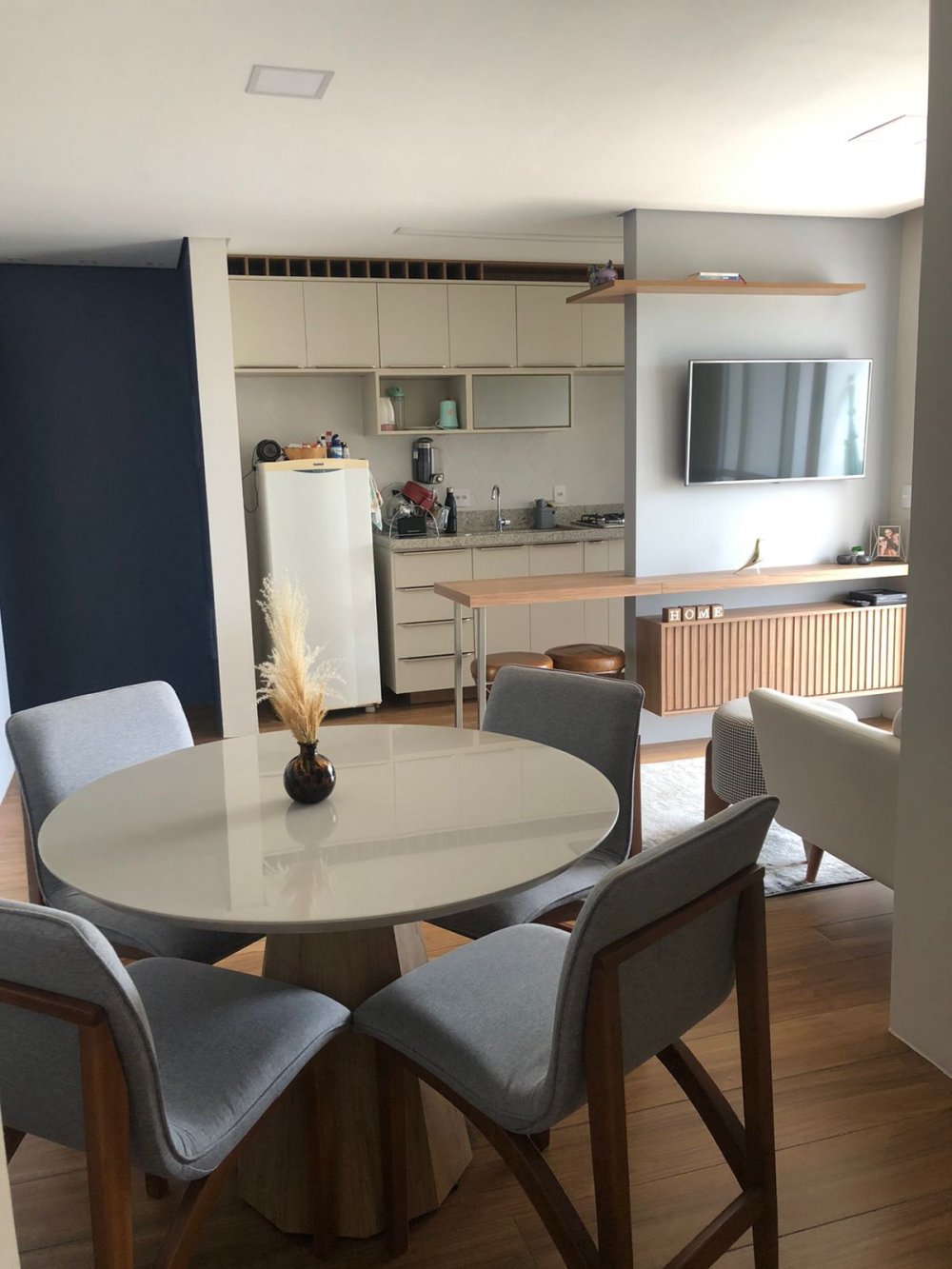 Apartamento à venda com 2 quartos, 65m² - Foto 8