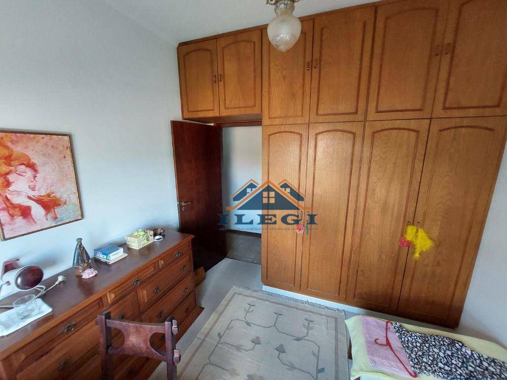 Casa à venda com 3 quartos, 200m² - Foto 17