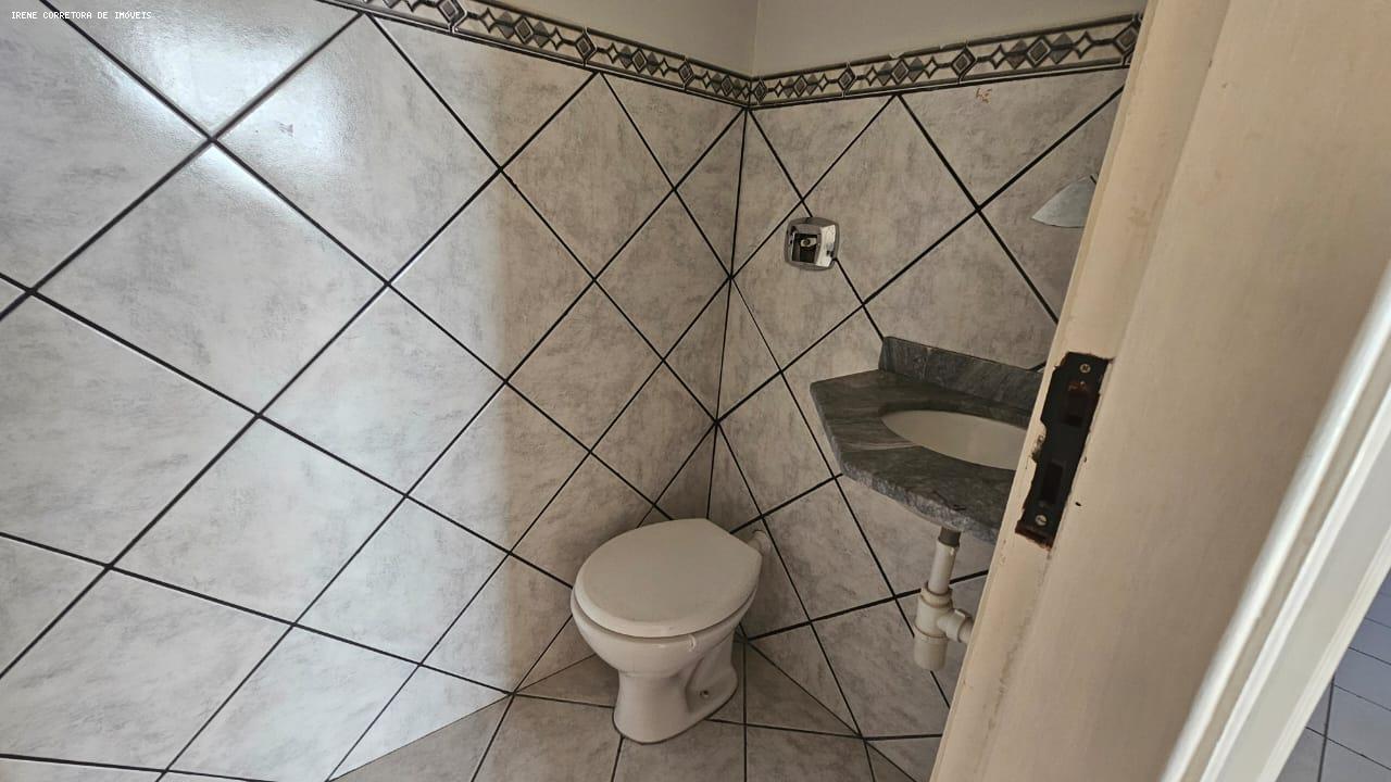 Apartamento à venda com 2 quartos, 77m² - Foto 12